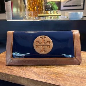 Tory Burch patent leather wallet clutch